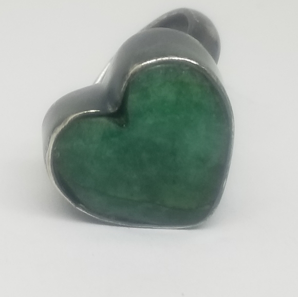 Genuine Emerald Heart Ring Sterling Sz. 5 - Picture 5 of 6